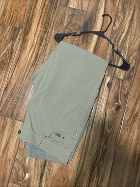 Kuhl | Sz 36x32 Radikl khaki pants - like new